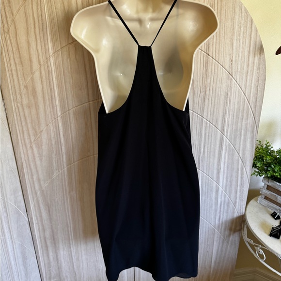 Little black sundress - Picture 5 of 6